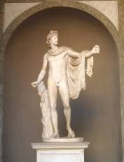 Apollo-Statue