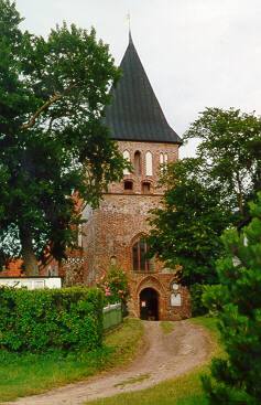 Rgen - Bobbiner Kirche